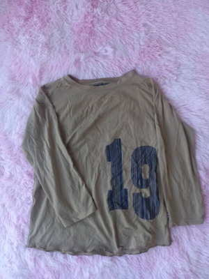 Beige blouse with blue print size Large like new