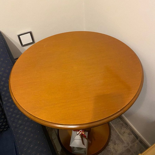 Coffee table like new, beech wood
