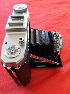 Zeiss Ikon Nettar 515 folding camera used