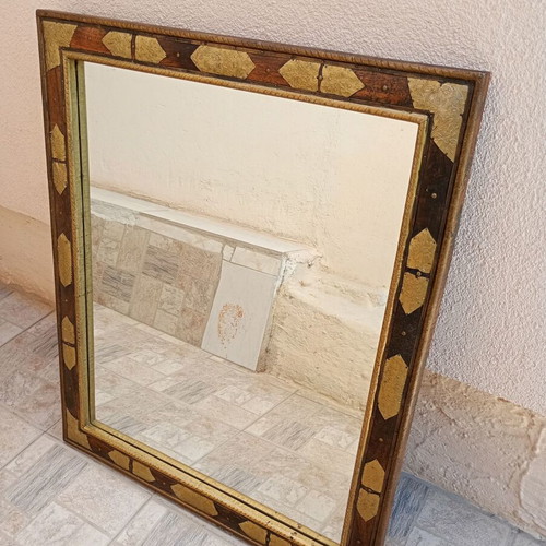 Mirror with brass leaves like new, large wooden frame