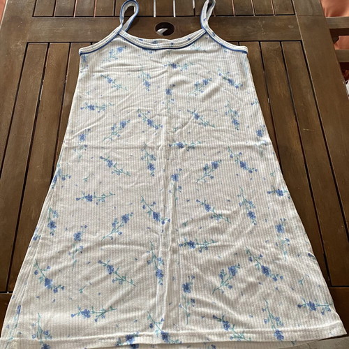 Women's nightgown like new, size S-M, beige and turquoise