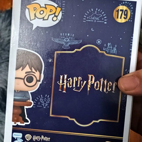 Funko Pop 179 Harry Potter με Pensieve limited edition 9500 τεμ. και δώρο κολιέ πεμπτουσιωτης