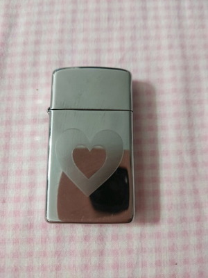Αναπτήρας Zippo slim με καρδούλα πολύ καλή κατάσταση