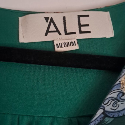 ALE dress green medium like new