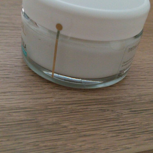 Loreal triple care day cream new, moisturizing