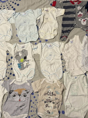 Baby bodysuits and outfit pack of 13 pieces, size 1-3, 62cm