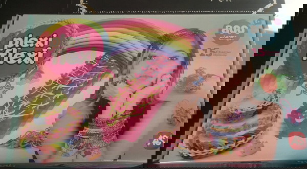 Plexi flexi.