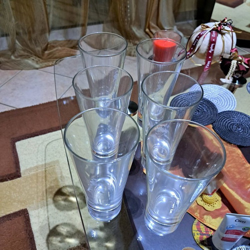 Jonnie Walker 6 tall glasses new, heavy glass