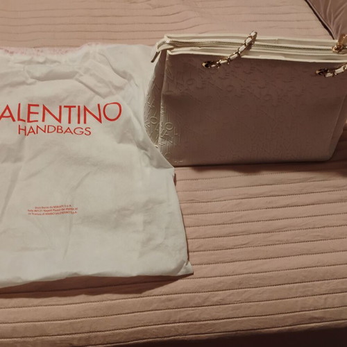 Valentino shoulder bag large size, like new, white