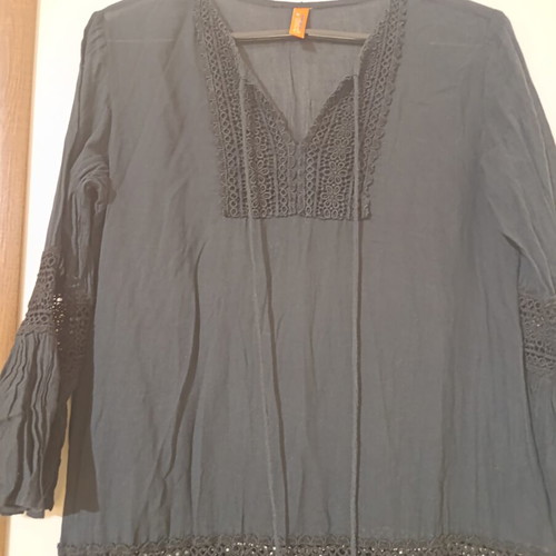 Dress Kaftan black, like new, size M 38 10, airy fabric with embroidery