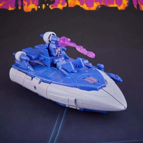 Transformers Studio Series G1 Scourge Voyager Class figure new