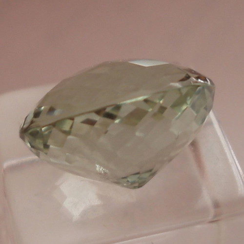 Green Amethyst mineral 13.75 ct new
