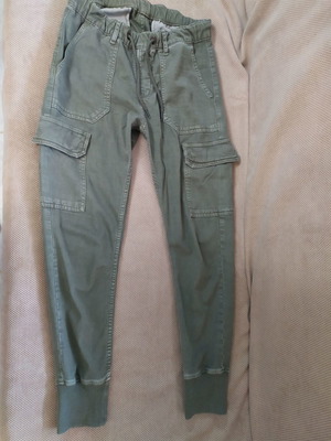 Pepe Jeans cargo παντελόνι σαν καινούργιο, διαθέσιμο σε S και M, πράσινο