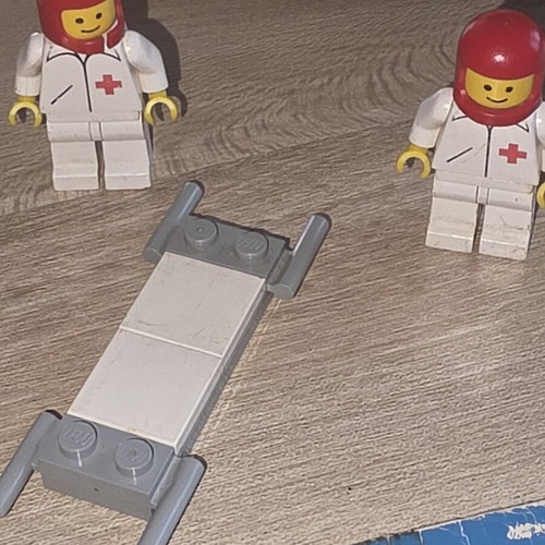 6691 LEGO Legoland Classic Town Medical Red Cross Helicopter vintage set