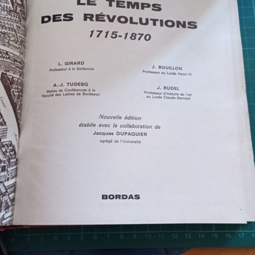 Le Temps des Révolutions French history book like new