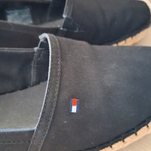 Tommy Hilfiger women's black espadrilles like new, size 38
