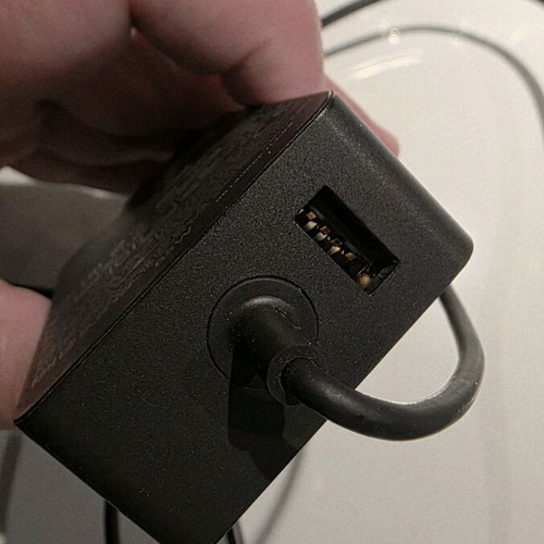 Surface charger 65W genuine like new