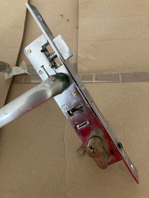 Domus lock used