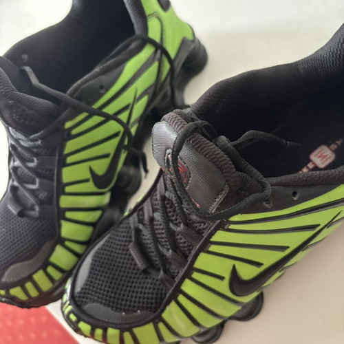 Nike Shox TL Heat Reactive sneakers size 44 like new, black