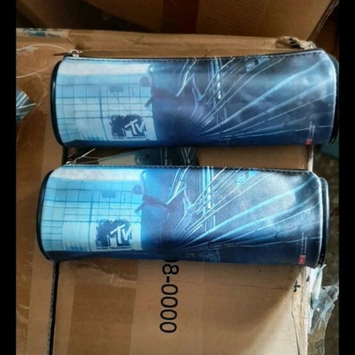 Barrel pencil cases new, set of 2 pieces