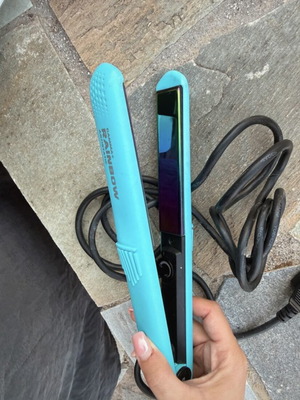 GAMMAPIU Rainbow Nylon Sky Blue Hair Straightener like new