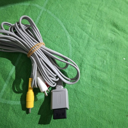 Wii TV cable original, like new