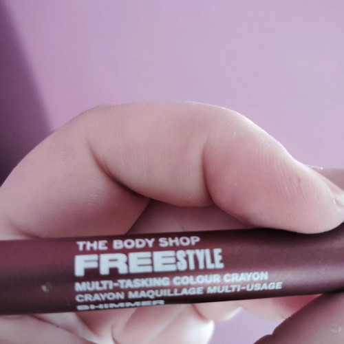 The Body Shop Freestyle Multi Tasking Crayon like new