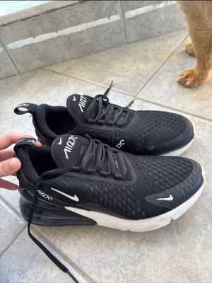 Nike Air Max 270 athletic shoes like new, size 39, black