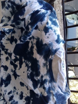 Pop Air men's shirt size large