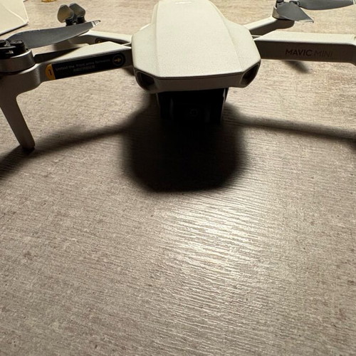 Dji drone Mavic Mini like new with 2 batteries