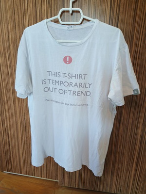 T-shirt white XL like new