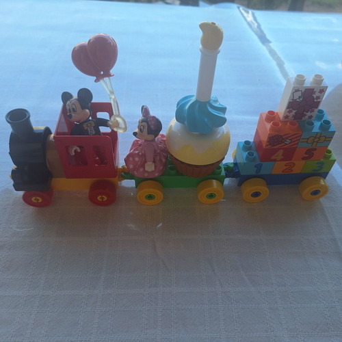 LEGO Duplo Disney Mickey & Minnie train set 105974