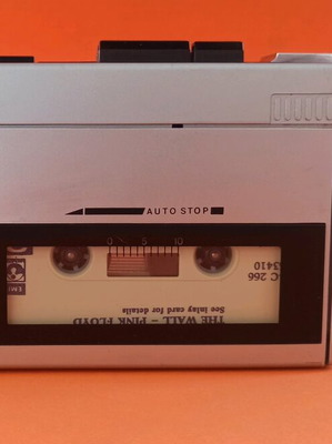SANYO Walkman no. M1010