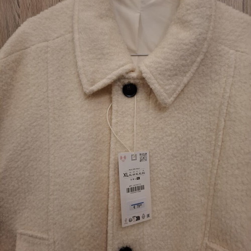 Zara jacket with boucle wool, new, XL, cream color