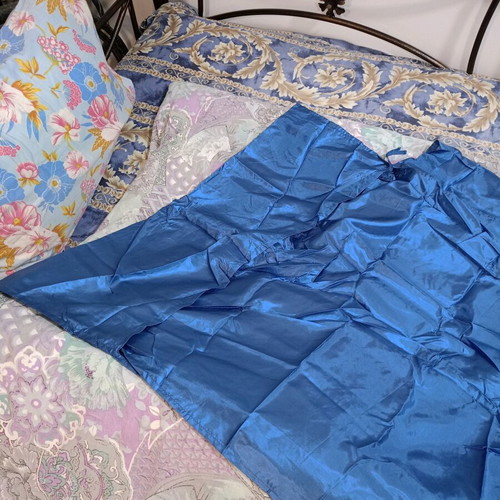 Adventuridge sleeping bag/sheet new for camping, polyester rayon