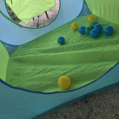 Children's play tent with balls used