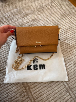 Kem crossbody bag new, beige