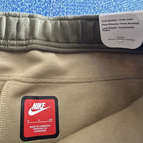 Nike Tech Fleece tracksuit new, size S, multicolor