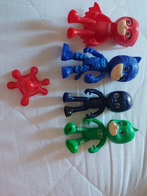 Φιγούρες PJ Masks σαν καινούργιο με 1 αξεσουάρ