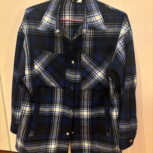 Thick shirt in wide fit like new, size S