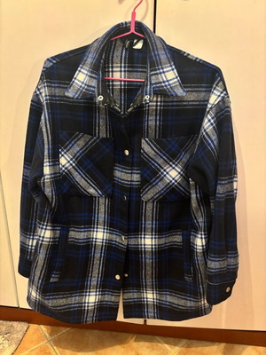 Thick shirt in wide fit like new, size S
