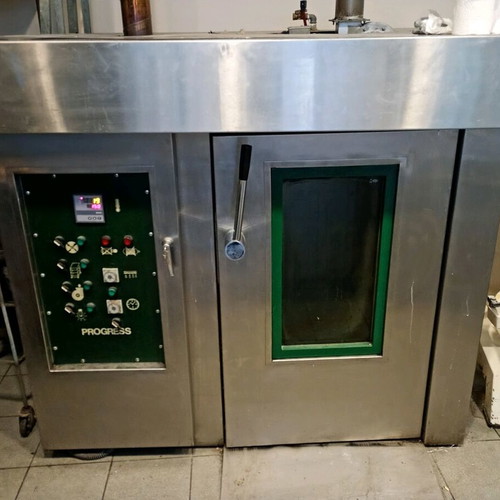 Oven used with all accessories