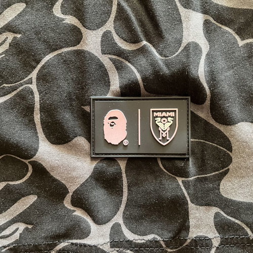 A Bathing Ape Miami Camo T-Shirt Black/Pink Size M new