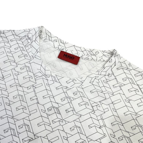 Hugo Boss T-shirt XL like new, white