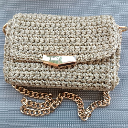 Handmade knitted shoulder bag clutch new beige-gold