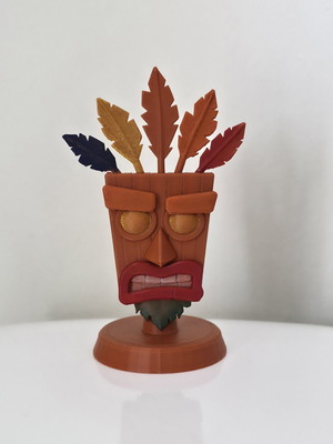 Aku Aku figure from Crash Bandicoot 3D like new