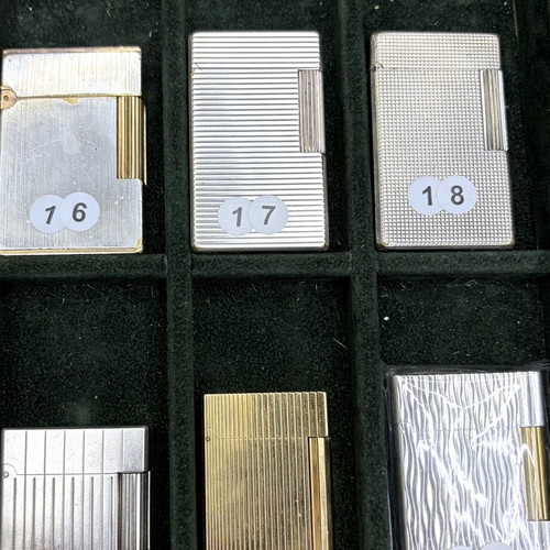 DuPont lighter collection like new, serviced with box and warranty