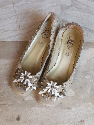 Shoes used, sandals / platforms