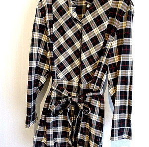 Burberry φόρεμα  για όσους ξέρουν από Ποιότητα!