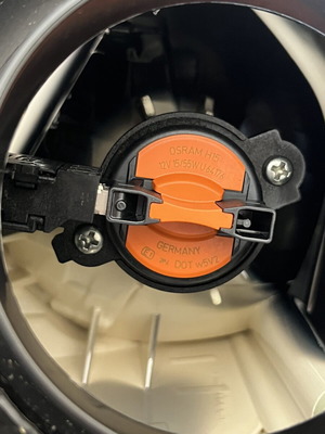 Osram headlight bulb used, working